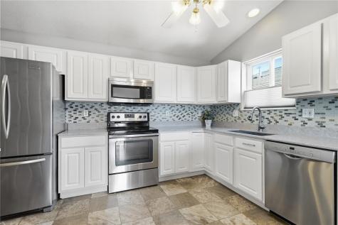 814 Moose Drive NW Cedar Rapids IA 52405