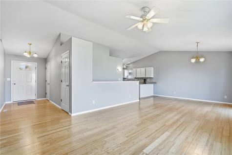 814 Moose Drive NW Cedar Rapids IA 52405