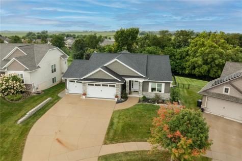 4812 Harvest Court SW Cedar Rapids IA 52404