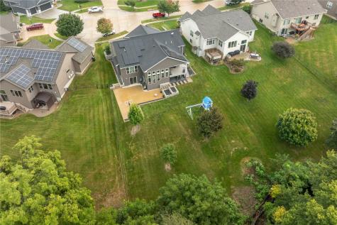 4812 Harvest Court SW Cedar Rapids IA 52404