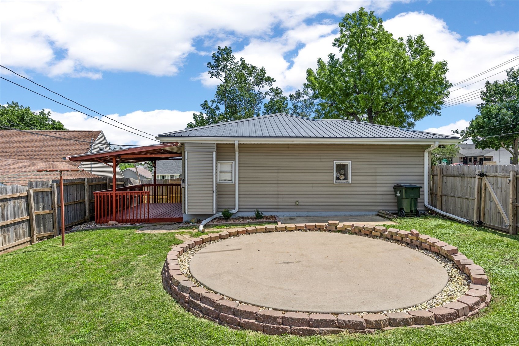 2228 Mallory Street SW Cedar Rapids IA 52404