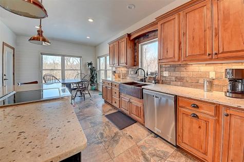 1055 Secrist Road Springville IA 52336
