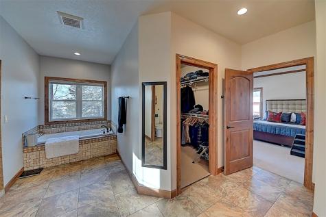 1055 Secrist Road Springville IA 52336