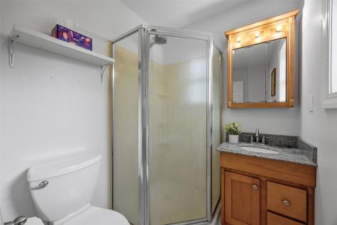 931 Dixon Avenue Tipton IA 52772