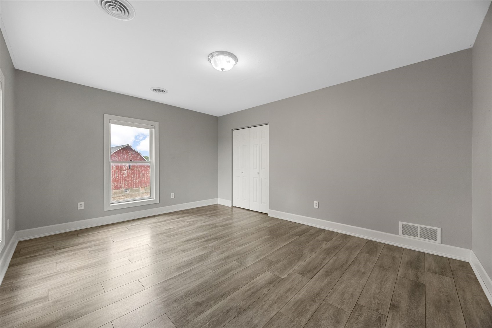 931 Dixon Avenue Tipton IA 52772