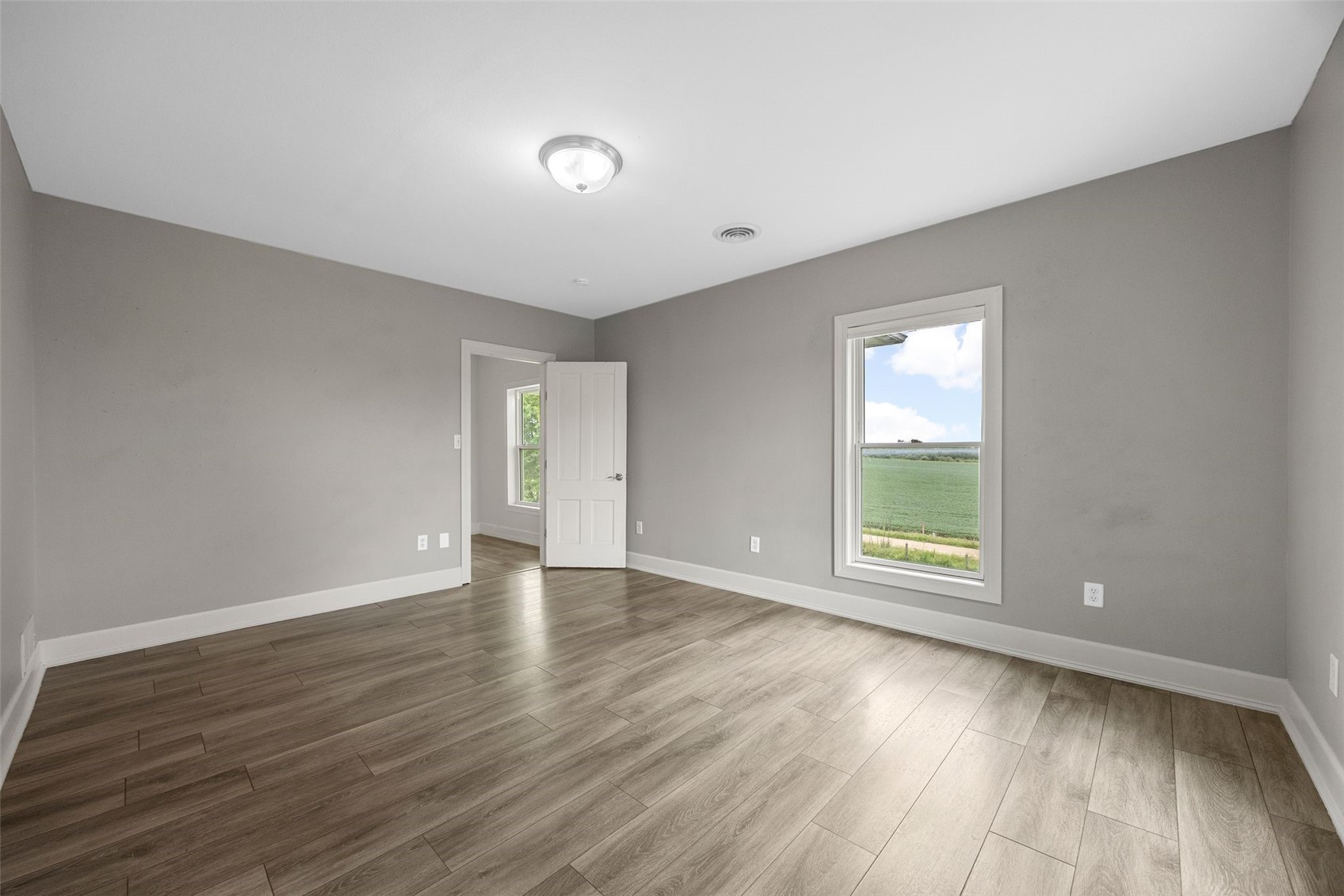 931 Dixon Avenue Tipton IA 52772