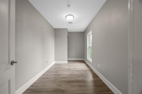 931 Dixon Avenue Tipton IA 52772