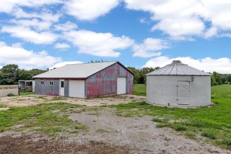 931 Dixon Avenue Tipton IA 52772