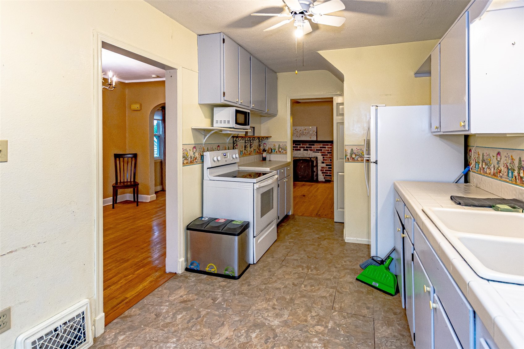 369 20th Street SE Cedar Rapids IA 52403