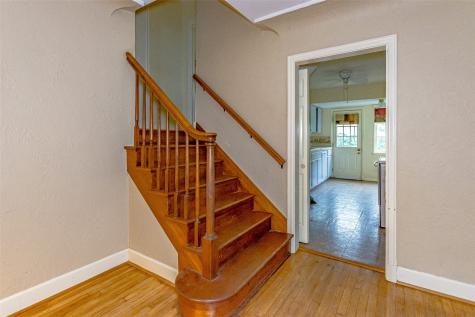 369 20th Street SE Cedar Rapids IA 52403
