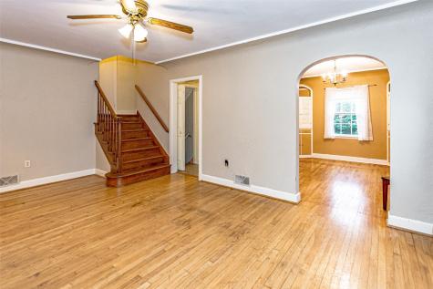 369 20th Street SE Cedar Rapids IA 52403