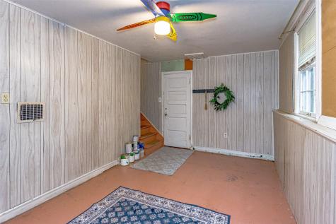 369 20th Street SE Cedar Rapids IA 52403