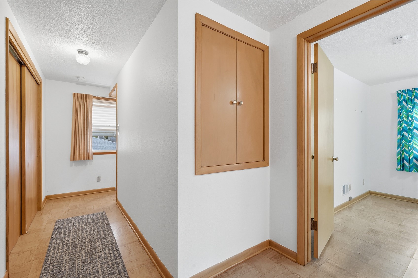 23 24th Avenue SW Cedar Rapids IA 52404