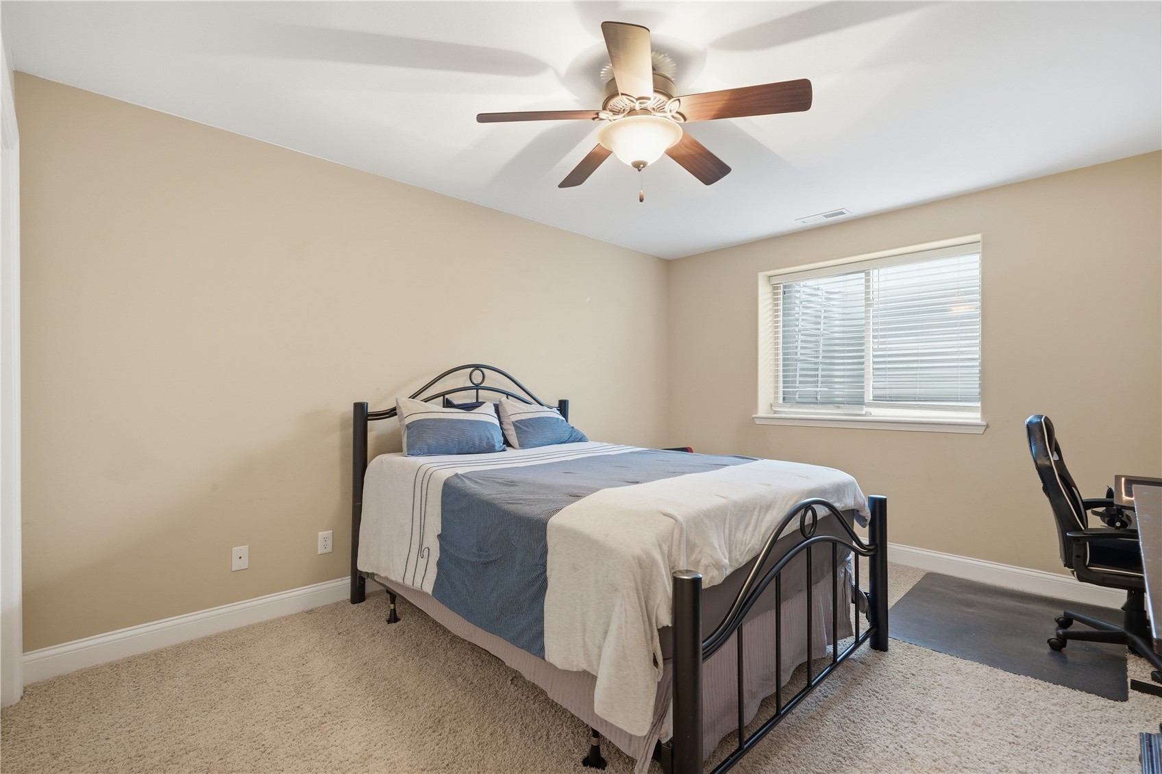 3404 Royal Drive SW Cedar Rapids IA 52404