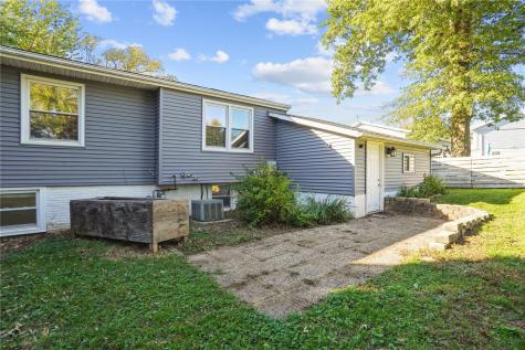 101 Patricia Court NE Shellsburg IA 52332