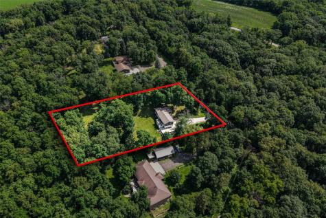 2459 125th Drive Marengo IA 52301