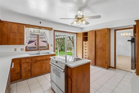 265 Lamplite Lane SE Cedar Rapids IA 52403