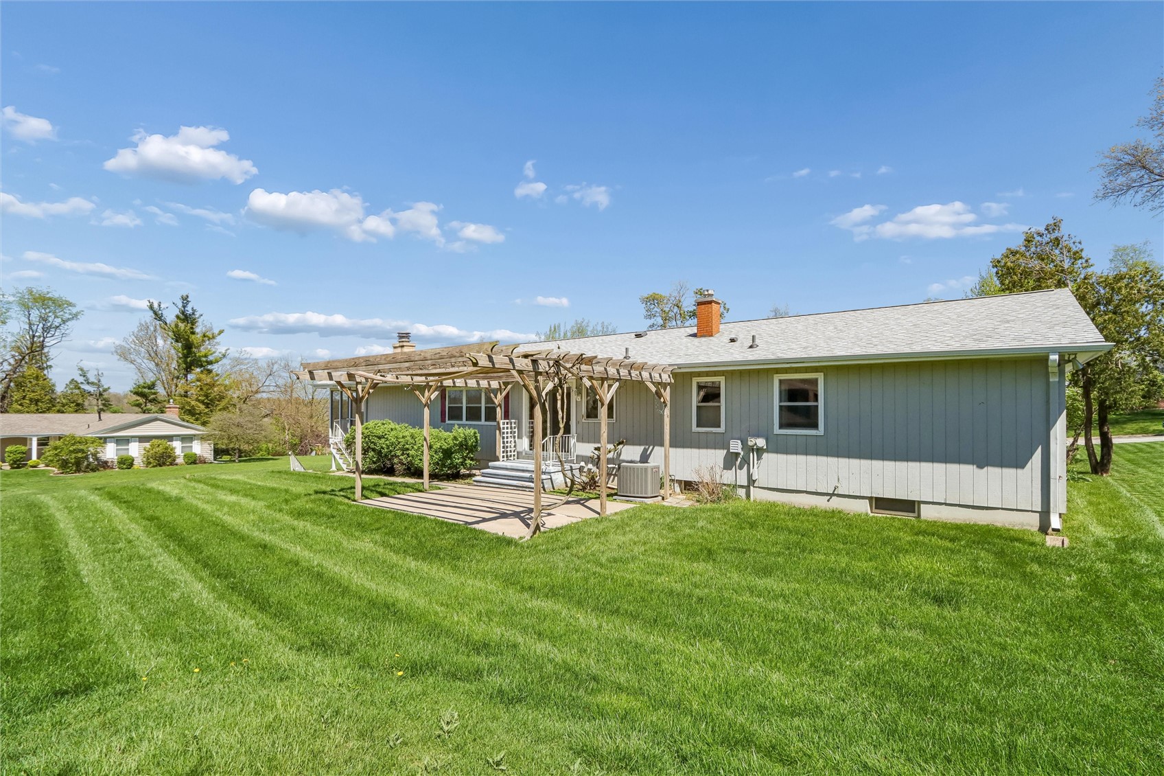 265 Lamplite Lane SE Cedar Rapids IA 52403