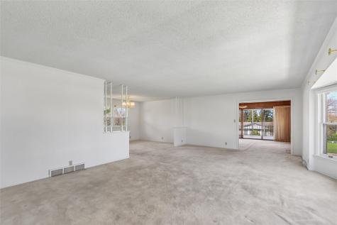 265 Lamplite Lane SE Cedar Rapids IA 52403