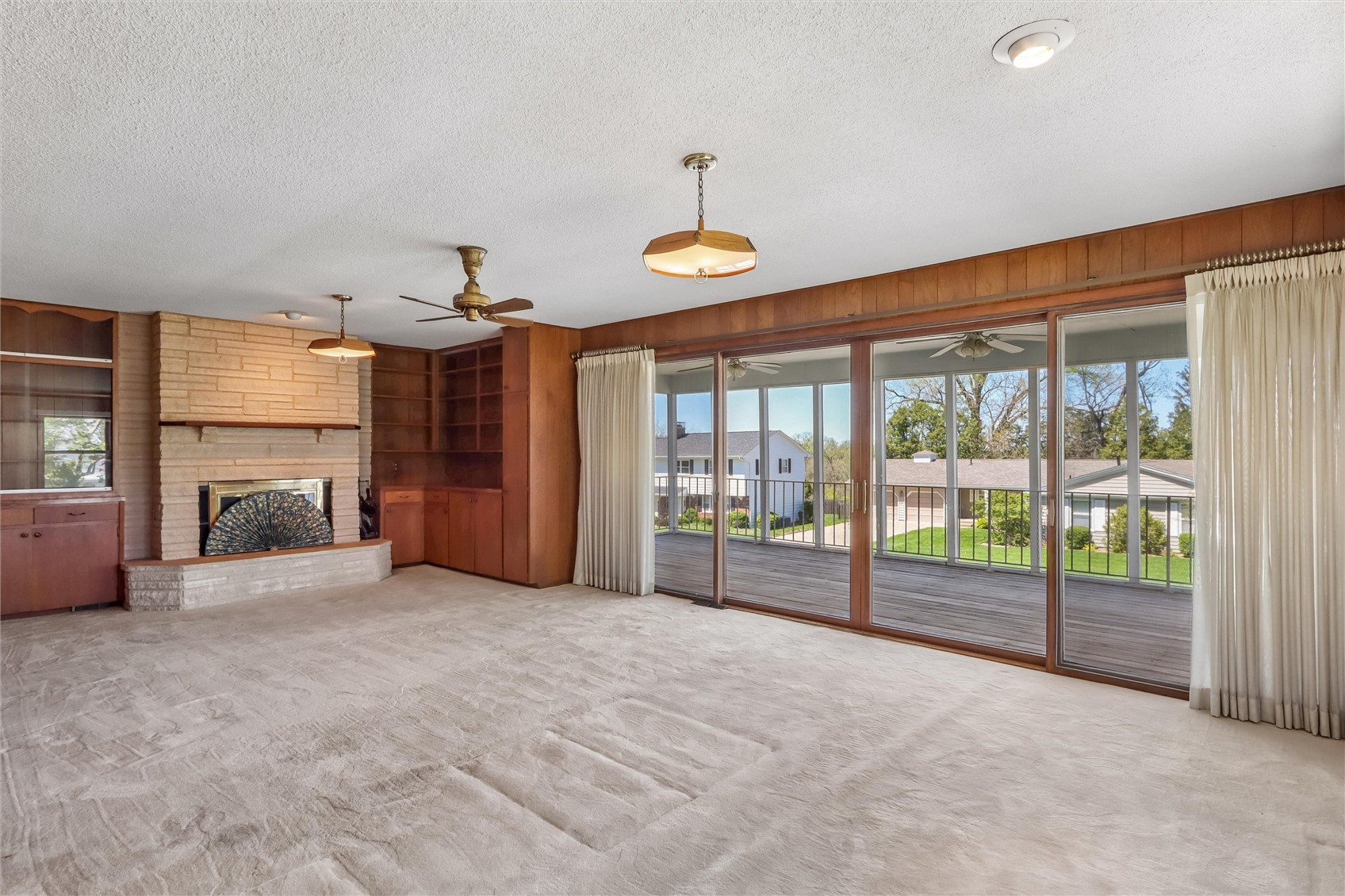 265 Lamplite Lane SE Cedar Rapids IA 52403