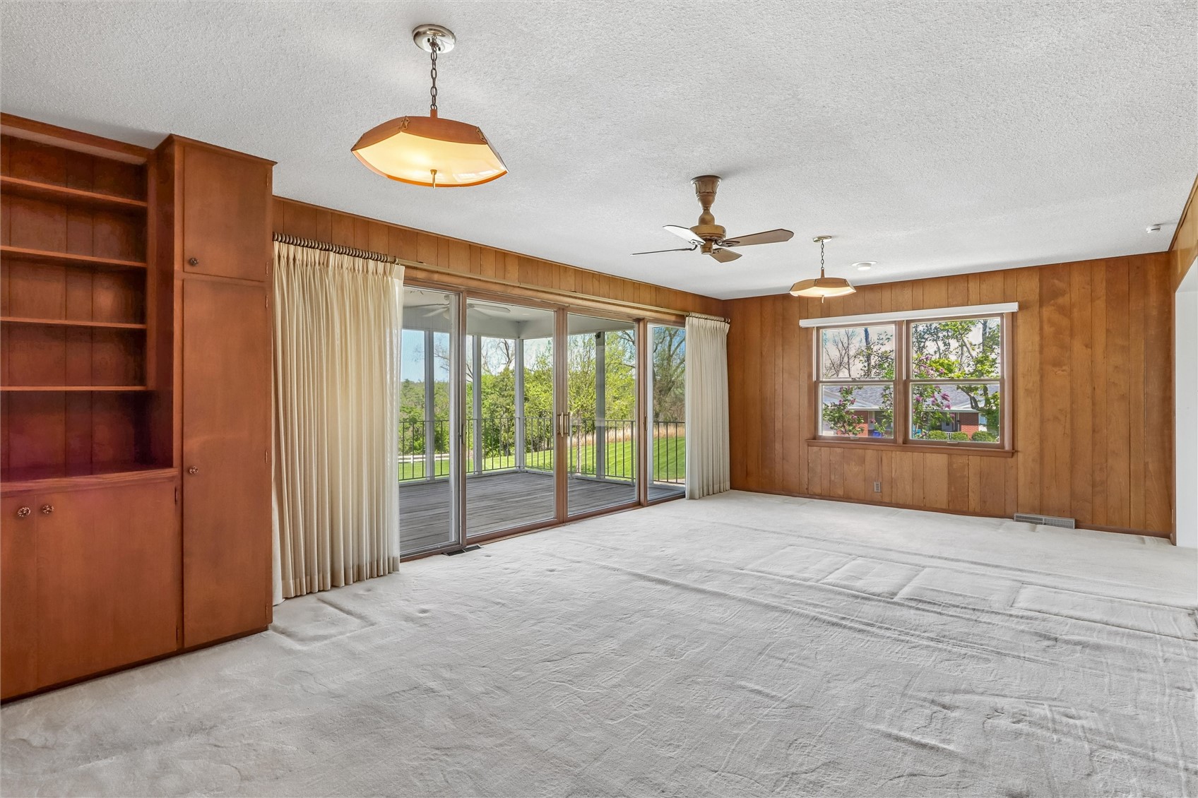 265 Lamplite Lane SE Cedar Rapids IA 52403
