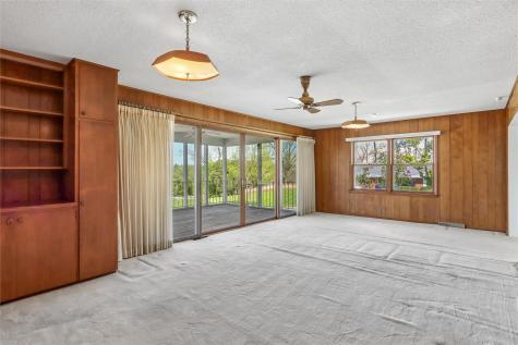 265 Lamplite Lane SE Cedar Rapids IA 52403