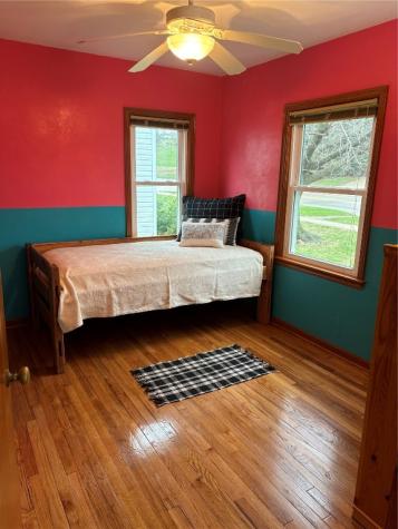 2215 1st Avenue SW Cedar Rapids IA 52405