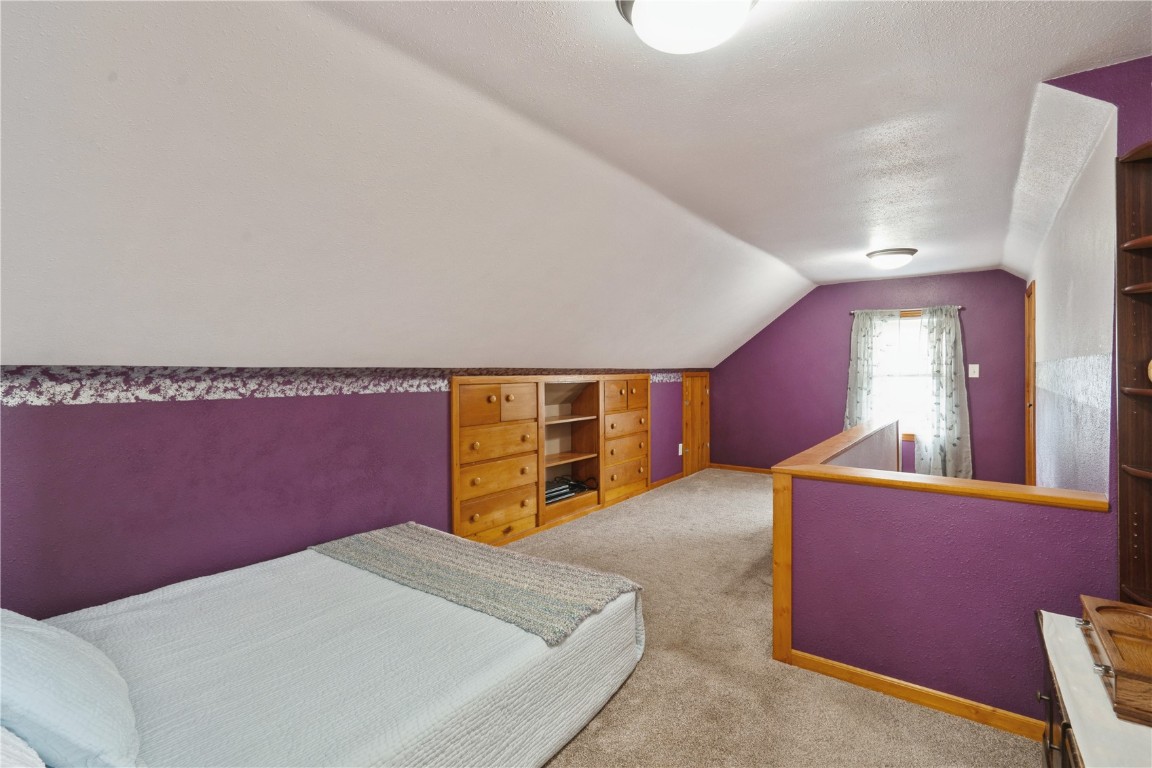 2215 1st Avenue SW Cedar Rapids IA 52405
