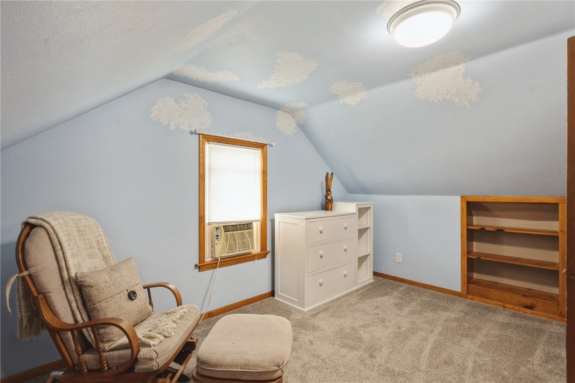 2215 1st Avenue SW Cedar Rapids IA 52405