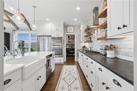 3960 Macbride Place NE Solon IA 52333
