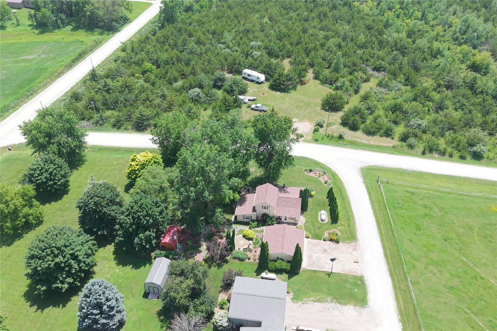 1690 140th Street NW Swisher IA 52338