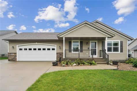 5601 Ruhd Street SW Cedar Rapids IA 52404