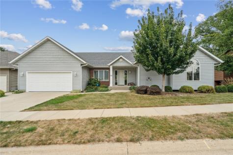310 Mc Kinsie Court NE Cedar Rapids IA 52402
