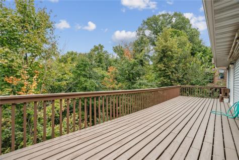 310 Mc Kinsie Court NE Cedar Rapids IA 52402