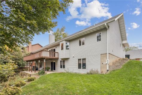 310 Mc Kinsie Court NE Cedar Rapids IA 52402