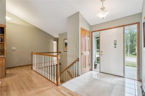 310 Mc Kinsie Court NE Cedar Rapids IA 52402