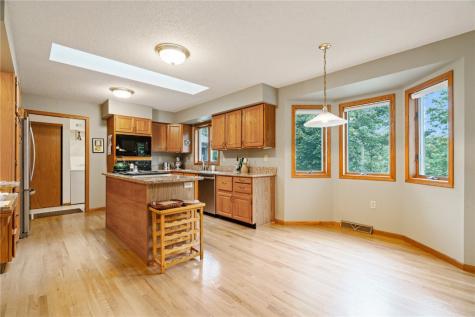 310 Mc Kinsie Court NE Cedar Rapids IA 52402