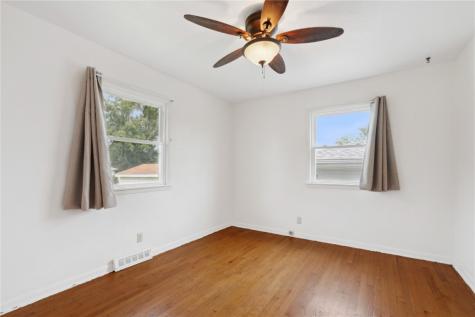 32 29th Avenue SW Cedar Rapids IA 52404