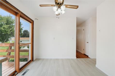 32 29th Avenue SW Cedar Rapids IA 52404