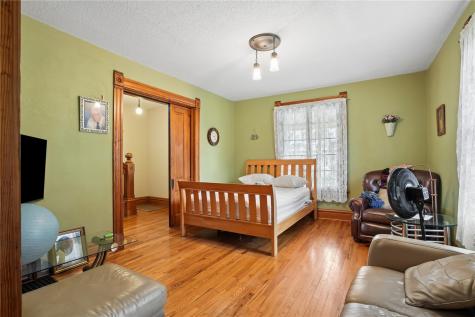 617 7th Street NW Mt Vernon IA 52314