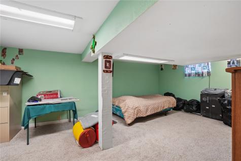 617 7th Street NW Mt Vernon IA 52314