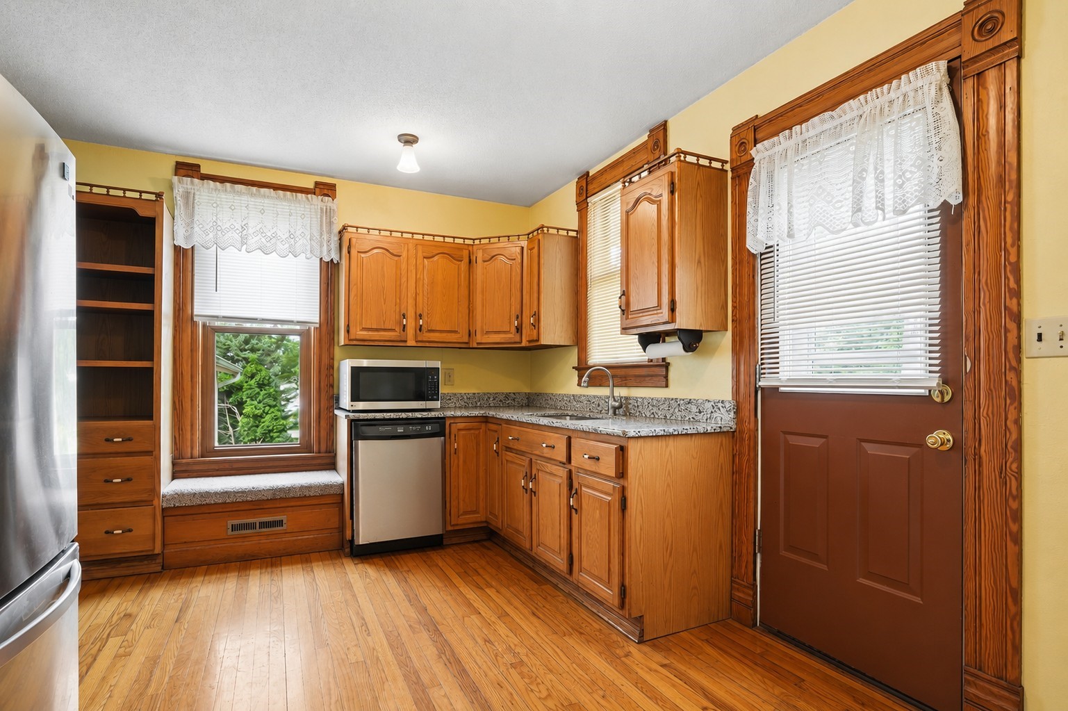 617 7th Street NW Mt Vernon IA 52314