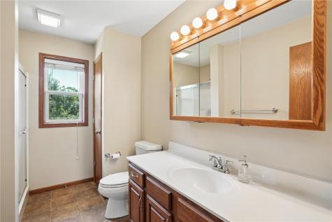 3516 Amanda Court NW Cedar Rapids IA 52405