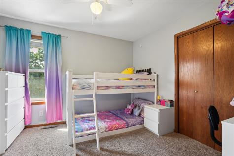 3516 Amanda Court NW Cedar Rapids IA 52405