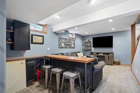 3516 Amanda Court NW Cedar Rapids IA 52405