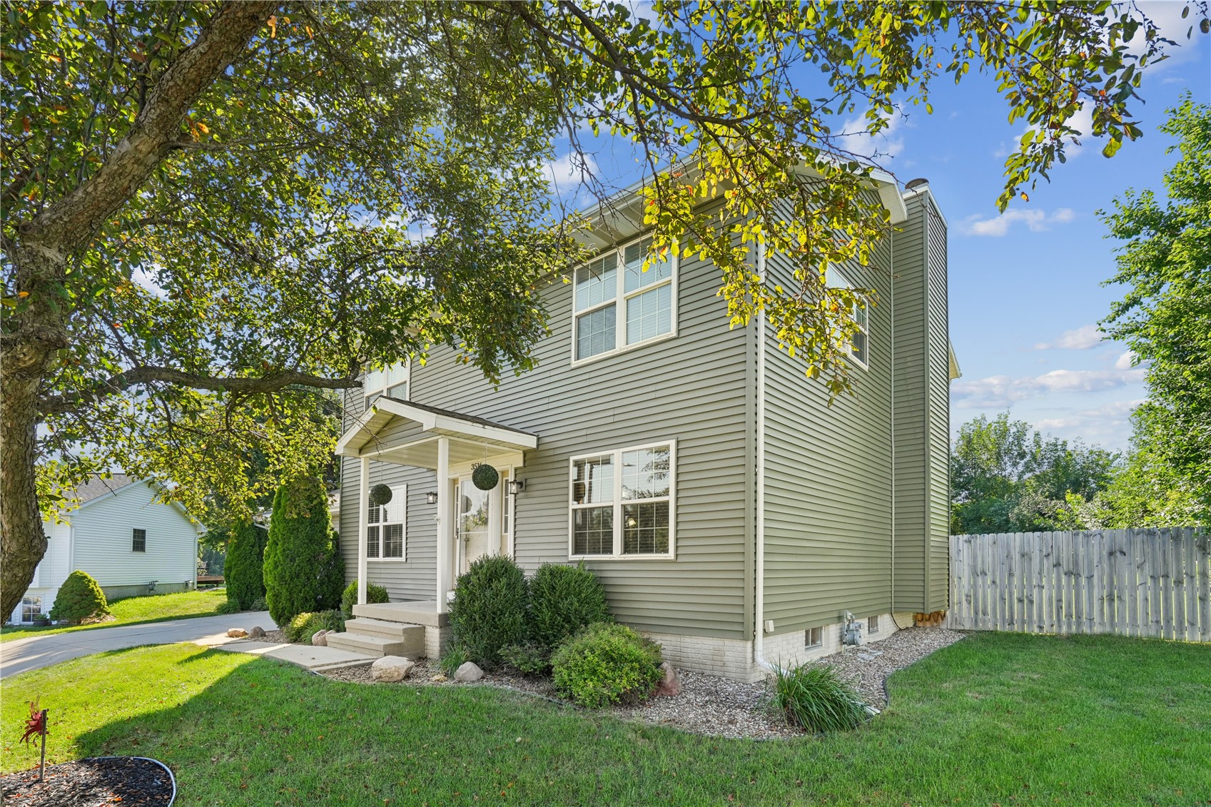 3516 Amanda Court NW Cedar Rapids IA 52405
