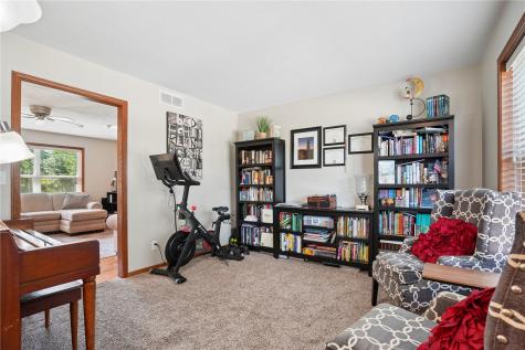 3516 Amanda Court NW Cedar Rapids IA 52405