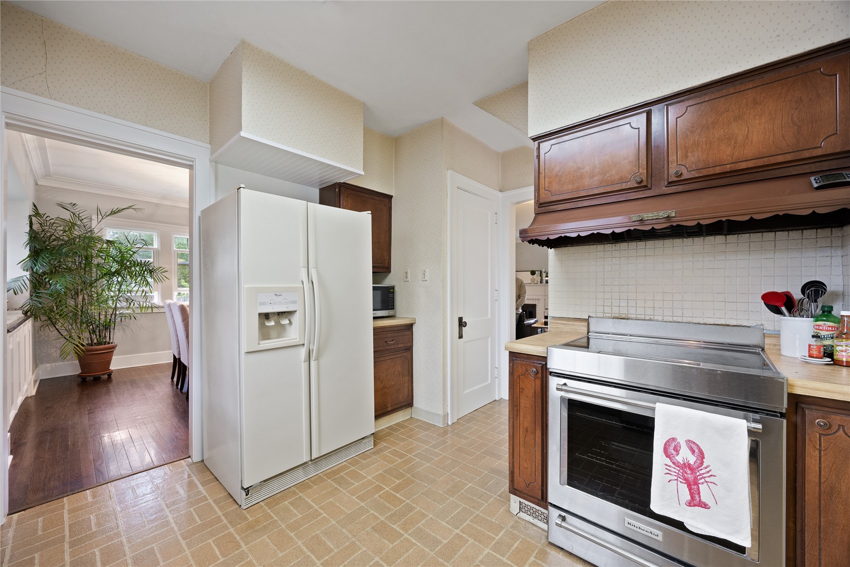 2323 Upland Drive SE Cedar Rapids IA 52403