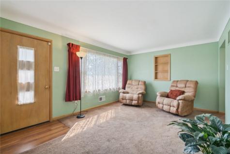 1250 20th Street SW Cedar Rapids IA 52404