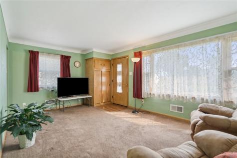 1250 20th Street SW Cedar Rapids IA 52404